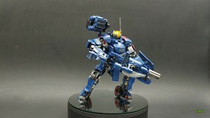 虫豸切割机队长机 THE CAPTAIN
